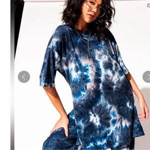 DRESSED IN LALA Lex Ribbed Cool Girl Black White Tie-Dye T-Shirt Size Medium